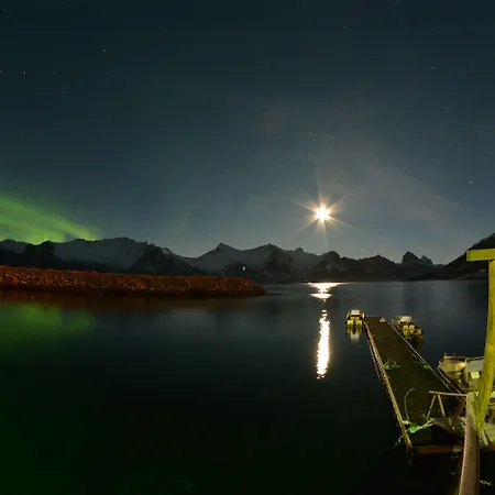 ホテル Mefjord Brygge