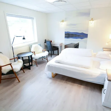 Mefjord Brygge מלון