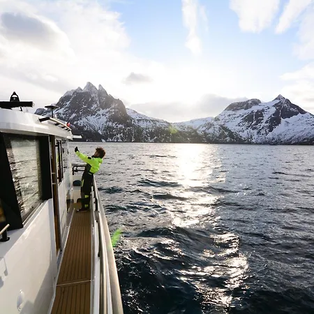 Mefjord Brygge מלון 2*