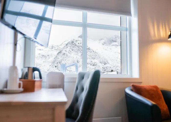 Mefjord Brygge Hotel 2*