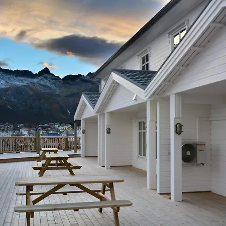 Mefjord Brygge Mefjordvær