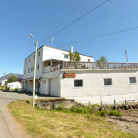 Mefjord Brygge Mefjordvær